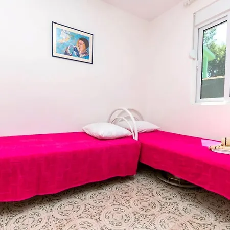 Montenegro - Utjeha - Tito Villa *